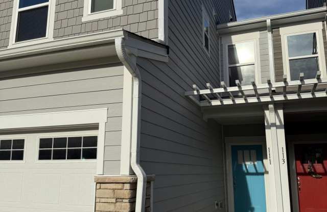 111 Golden Gate Lane Gallery 2