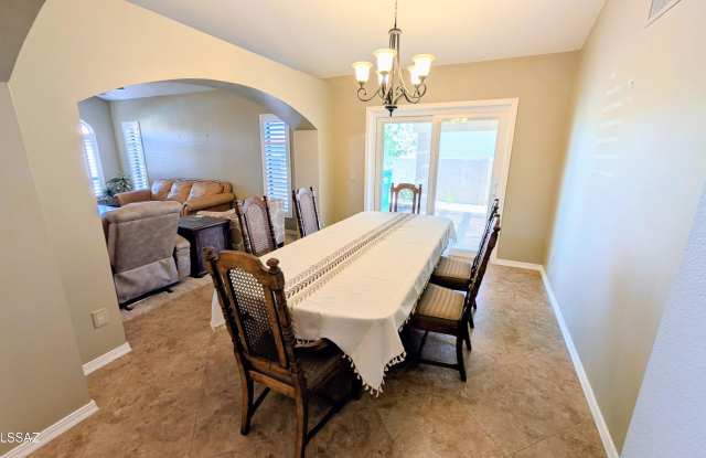 64275 E Orangewood Lane Gallery 4