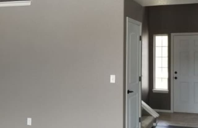 4204 Paddock Drive Gallery 3
