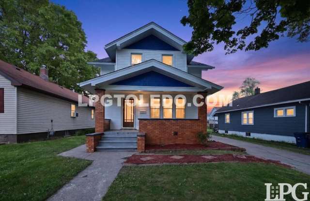 4140 Caroline Ave photos photos
