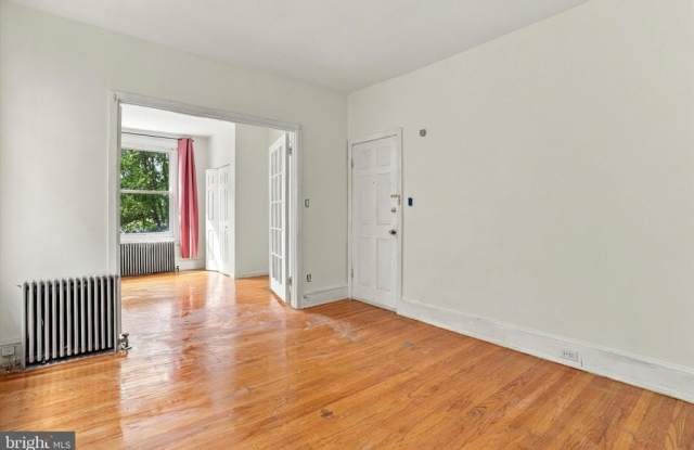 3887 MANAYUNK AVENUE Gallery 3