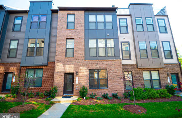 2453 LIBERTY Loop photos photos