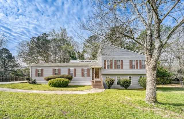 3160 Kipling Drive Gallery 2