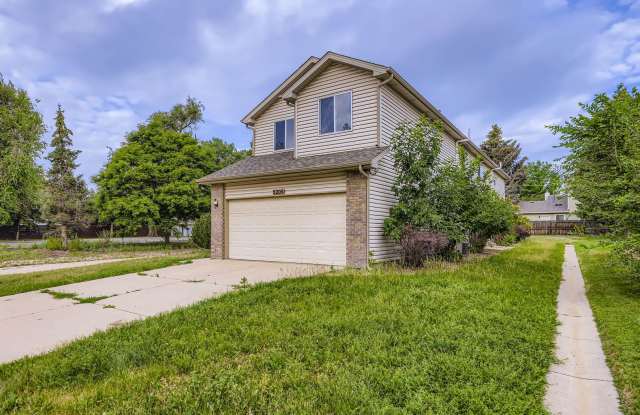 Beautifully Remodeled 3-Bedroom Duplex in Arvada Gallery 3