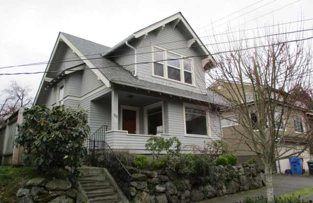 910 N 13th Street - 910 North 13th Street, Tacoma, WA 98403