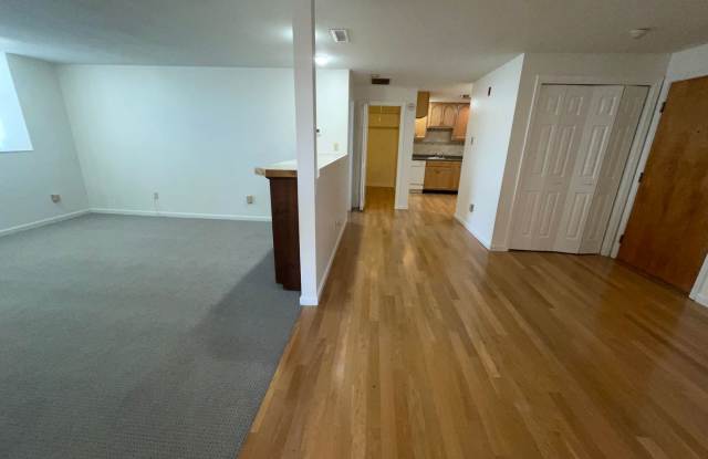 34 Newhall, #307 photos photos