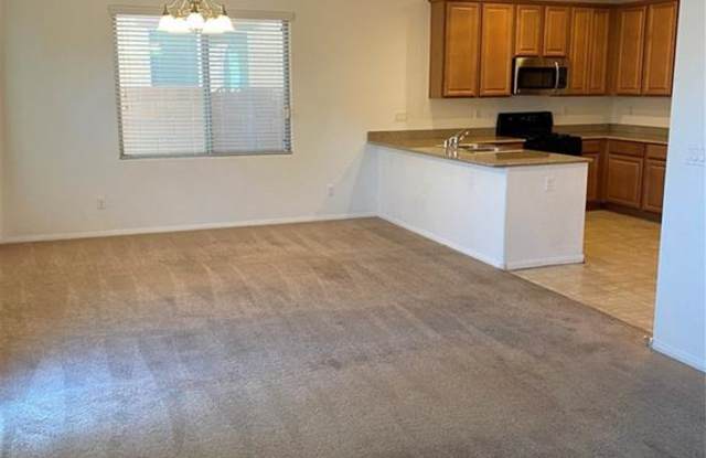 723 Calamus Palm Place Gallery 2