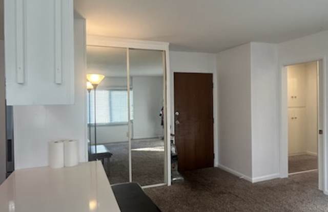 250 Linden Avenue photos photos