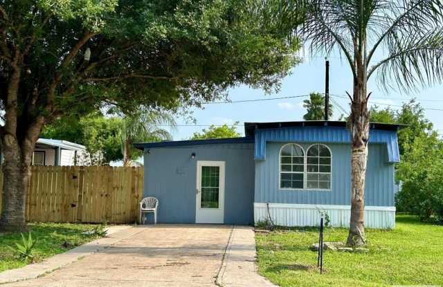 15702 ORANGE DR photos photos