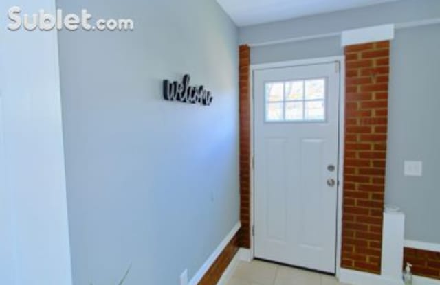 329 35th St - 329 35th Street Northeast, Washington, DC 20019