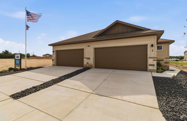 6 Weeks Free Move-In Special! Brand New 3 Bed / 2 Bath Townhome – Modern Kitchen + Private Yard photos photos