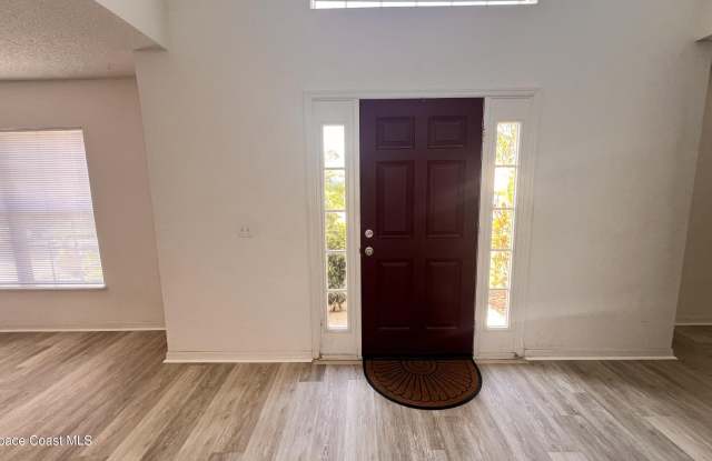 1727 Valcourt Street NW Gallery 2