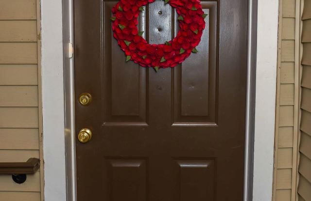 2 Fallen Tree Ct Unit C photos photos