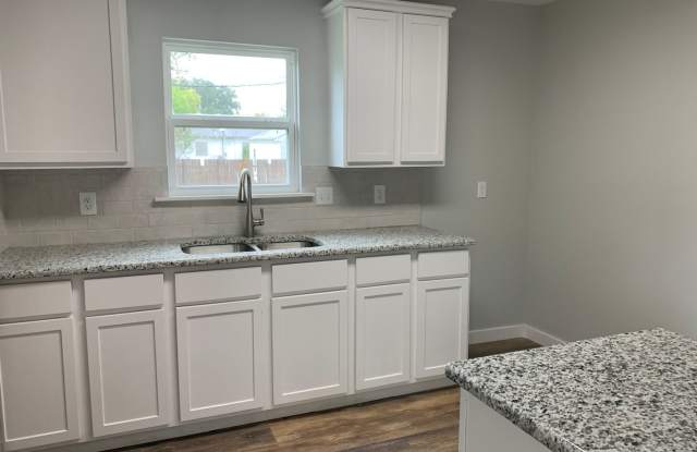 610 Caddo - 2/Bed 1/Bath - $1350/month photos photos 610 Caddo - 2/Bed 1/Bath - $1350/month photos photos
