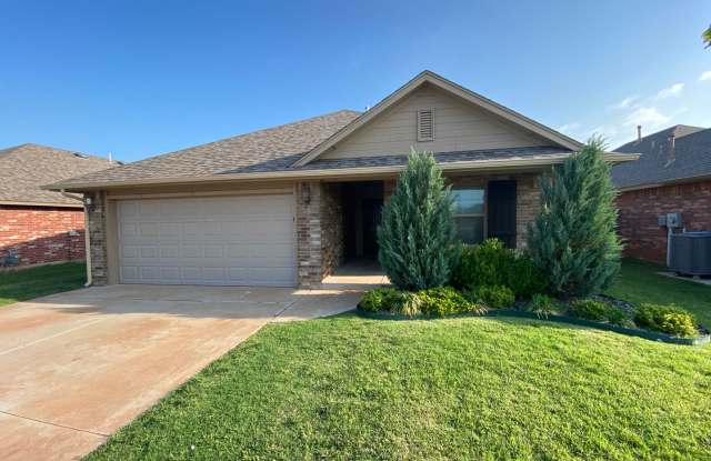 4 bed 2 bath Surrey Hills Schools!!! Don't miss this house! photos photos