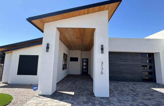 3170 Chemehuevi Blvd Gallery 2