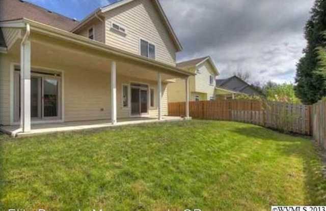 1150 SW Cole Pl. Gallery 3