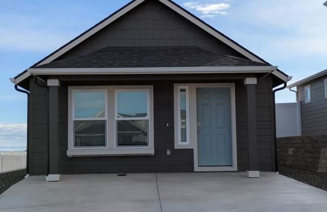 New Single Level Home in New SunRidge Community photos photos