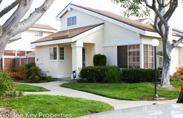 350 Riverview Way - 350 Riverview Way, Oceanside, CA 92057