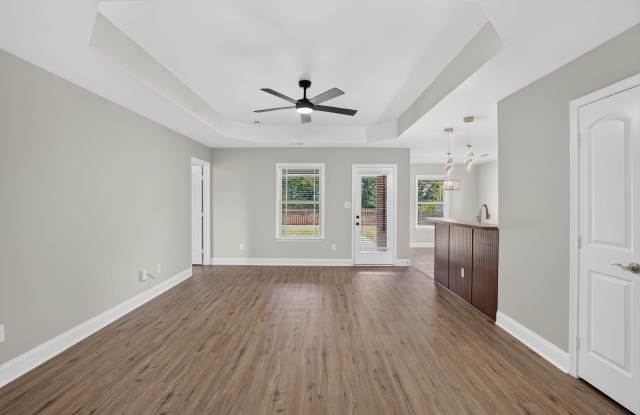 24697 Rolling Vista Drive Gallery 4
