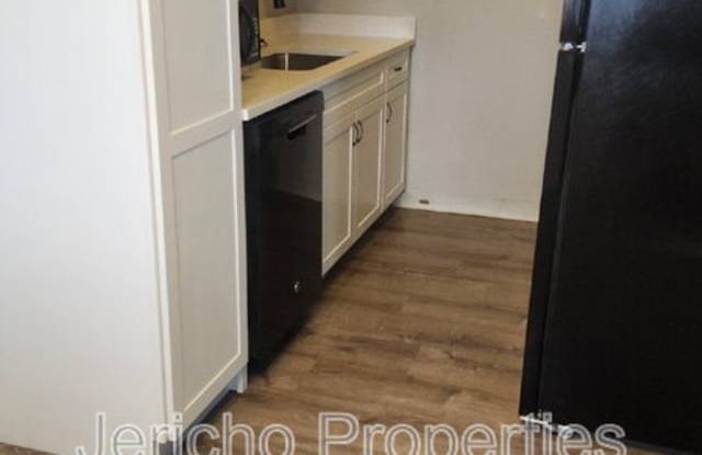 633 Oak Street photos photos