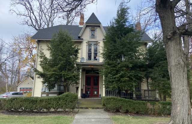 147 East Bridge Street -1 photos photos