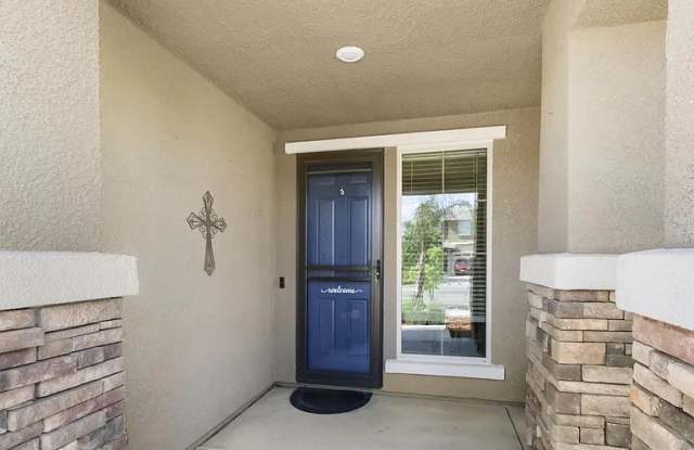 3652 Edington Drive Gallery 4