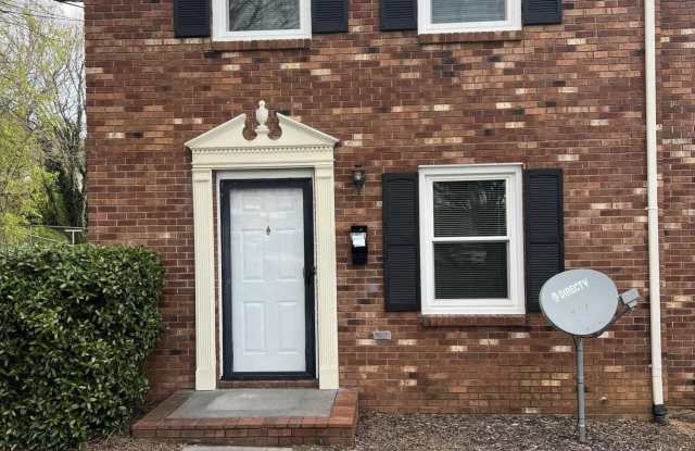 901 East Main Street - 901 East Main Street, Johnson City, TN 37601