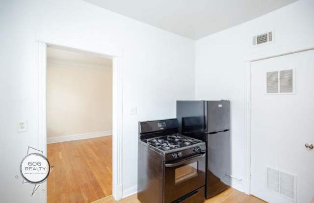2408 West 63rd St. Gallery 3