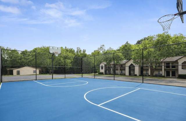 Davidson Apartment Homes Gallery 4