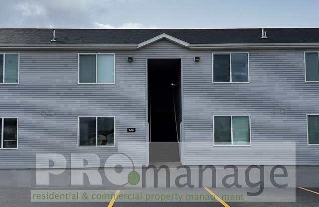 Near New - 2 Bed, 1 Bath Apartment photos photos