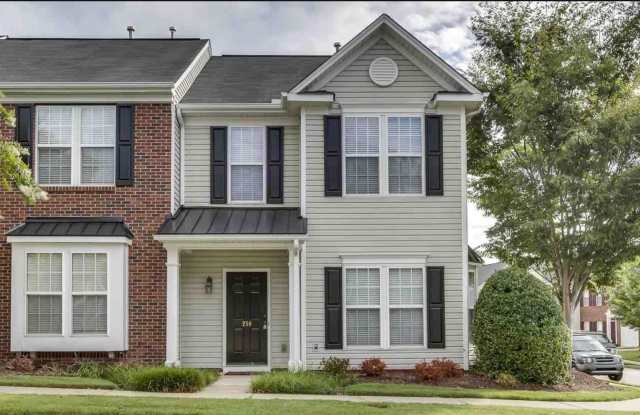Beautiful 2/2.5 Townhome in Mauldin! Gallery 1