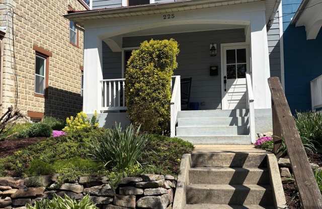 225 5TH Street E photos photos