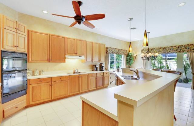 18951 Painted Leaf Court, Jupiter, FL 33458 photos photos