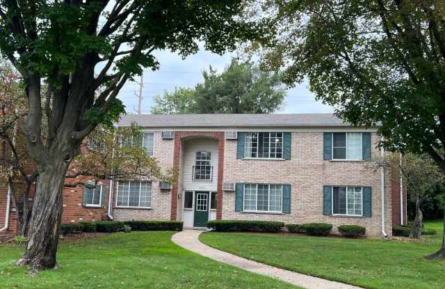 Downtown Rochester Condo- Heat and Water Included photos photos