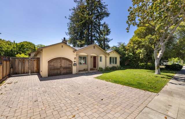 Remodeled 4 Bed, 3 Bath Home w/ Bonus Shed - 736 Moreno Avenue, Palo Alto, CA 94303
