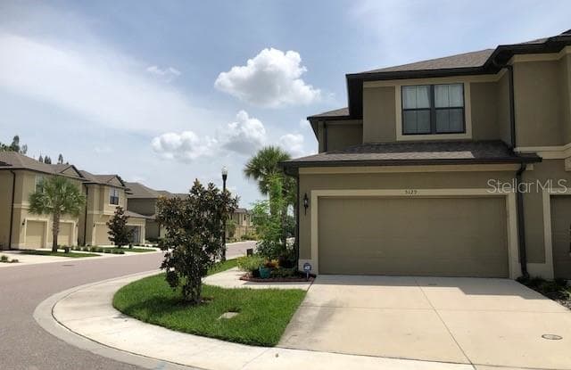 5129 BAY ISLE CIRCLE - 5129 Bay Isle Circle, Largo, FL 33760