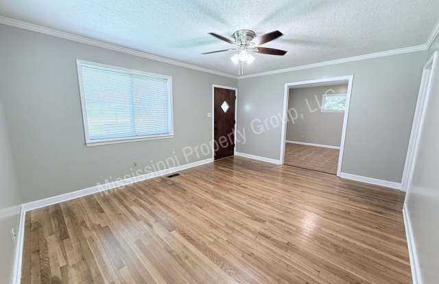 3BR/2BA Home Gallery 4
