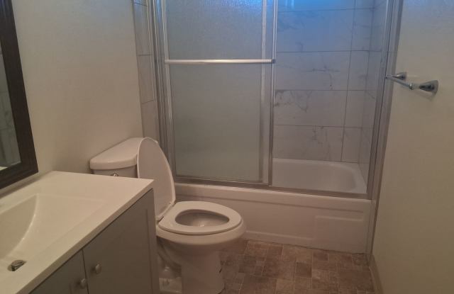 964 W CENTER ST photos photos