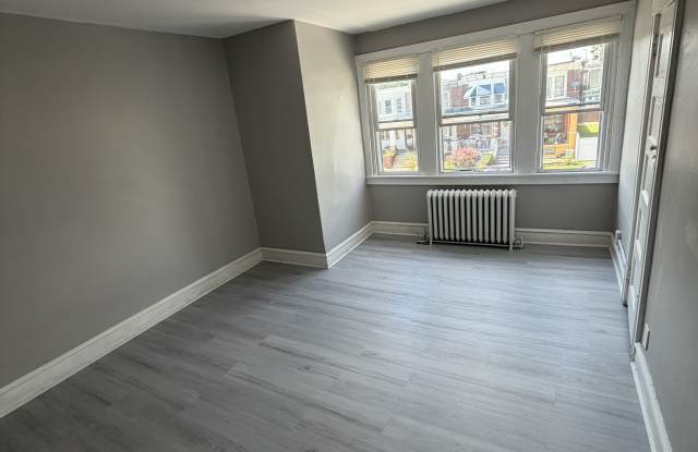 6529 Torresdale Ave - 2 Gallery 3