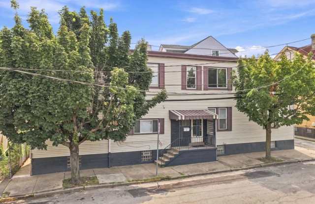 201 Taylor Street - 1 Gallery 1