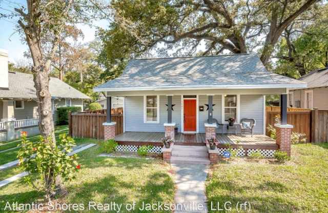 1487 CHALLEN AVE Gallery 3
