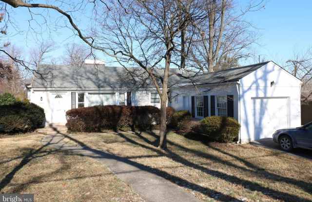 4325 MAPLE AVENUE photos photos
