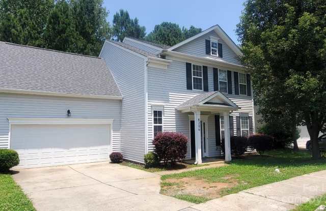 8206 Rolling Meadows Lane - 8206 Rolling Meadows Lane, Huntersville, NC 28078