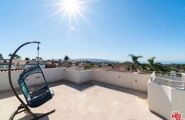 625 North Lucia Avenue - 625 North Lucia Avenue, Redondo Beach, CA 90277
