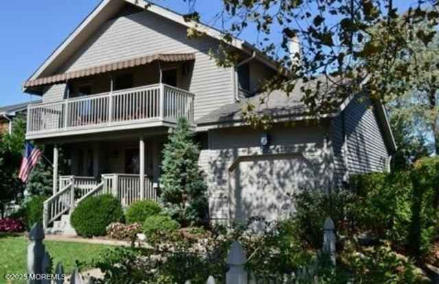 106 Osborne Avenue photos photos