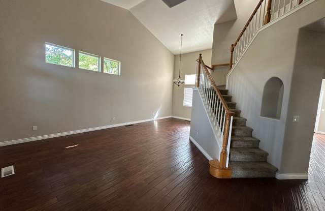 9779 Thunder Mountain Way Gallery 3