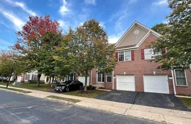 73 Ironwood Court - 73 Ironwood Court, Monmouth County, NJ 07748