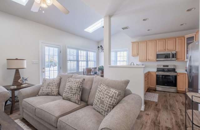 Three Bedroom Townhouse with First Floor Primary Bedroom - 3424 Bartley Pond Place, Henrico County, VA 23233