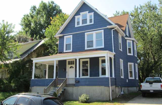 4207 VALLEY VIEW AVENUE Gallery 2
